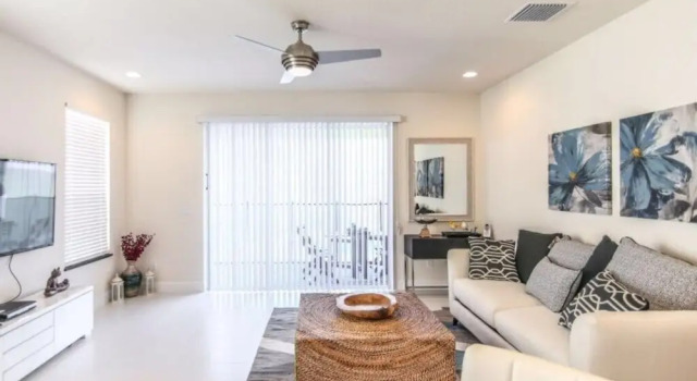 17413sb - Serenity 3 Bedroom Townhouse