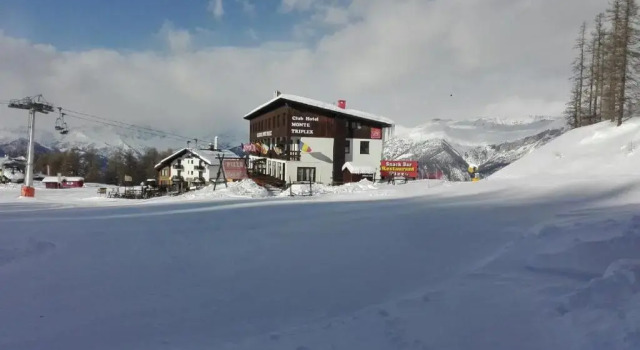 Hotel Monte Triplex, Varaa Hotelli Sauze d'Oulx Val di Susa