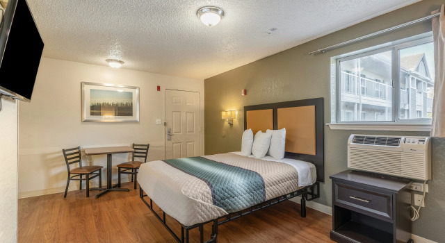 HomeTowne Studios by Red Roof Orlando - Casselberry, Prenota Hotel Casselberry Stati Uniti