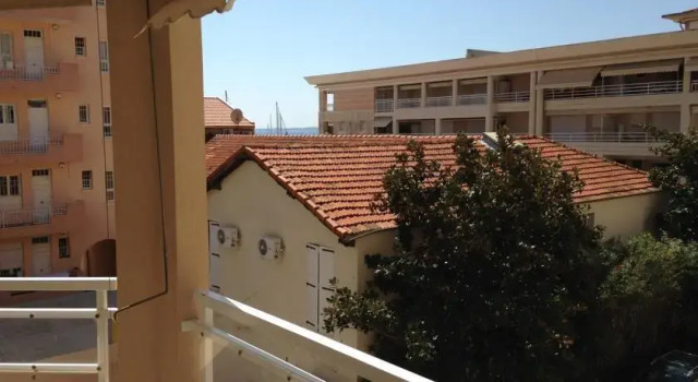 T2 Golfe Juan, Забронировать Апартаменты/квартира Гольф-Жуан Приморские Альпы