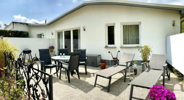 Brinkmannhaus Anna Wohnung 1 - fein und praktisch - 2 Minuten zum Strand, Book Hotel Heringsdorf Usedom