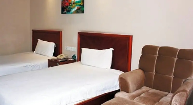 GreenTree Inn Xuzhou High Speed Railway Station Express Hotel, Prenota Hotel Hotel a Xuzhou con parcheggio, Parcheggio