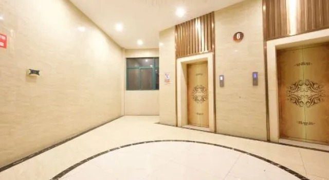 Oak Hotel, Book Hotel 3-stjernede hoteller i Tongling, 3*