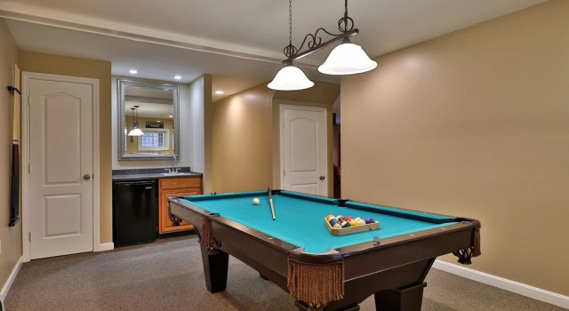 Коттедж The Queens Croft V2 - Luxury Killington Ski Home. Newer. Better. Ski-ier. 3 Bedroom Home
