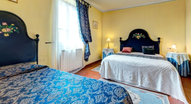 Luxury Villa In Cortona