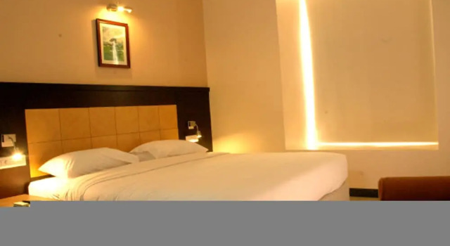 Hotel Mirabel, Reservar Hotel Byasanagar 