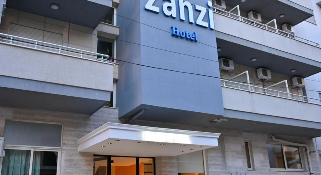 Zanzi Hotel