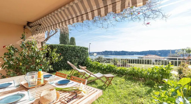 Апартаменты 2 BDR Villefranche-sur-Mer Sea View Parking and Swimming Pool