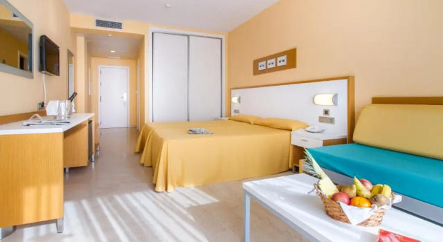 Двухместный номер Standard Hotel Mediterraneo