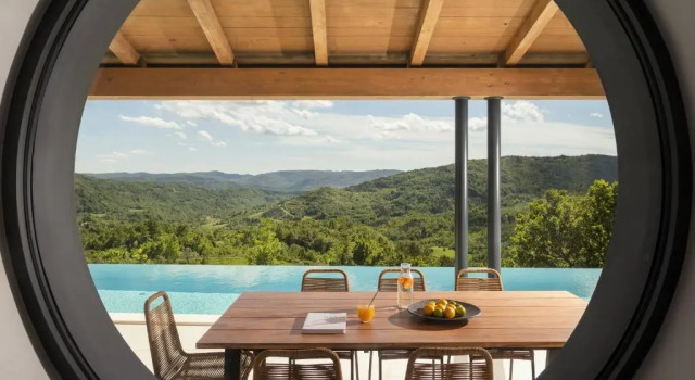 The Villa, Rezervovat Vila Hotely v Buzet s bazénem, Bazén