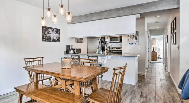 Апартаменты Cozy East Vail Condo ~ 6 Mi to Vail Village