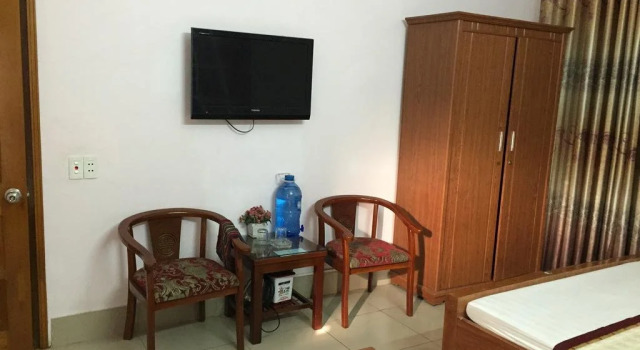 Golden Stone Hotel, Rezervați Hotel Hoteluri în Ha Giang cu parcare, Parcare