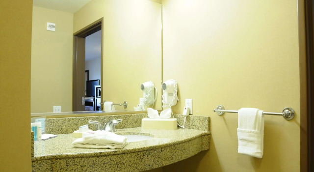 Двухместный номер Standard Hampton Inn & Suites Red Bluff
