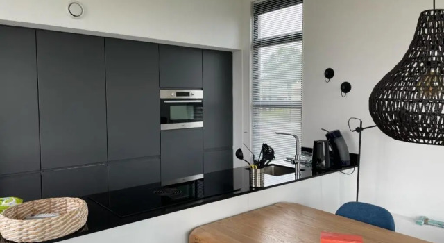 Strand Chalet am IJsselmeer Haus 202, Забронировать Шале Виллы Энкхейзен, Вилла
