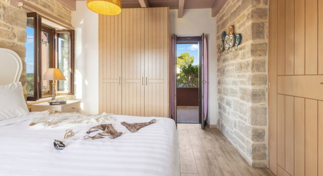Вилла с 2 комнатами с балконом и с видом на бассейн Phaistos Villas Elegant South Residence