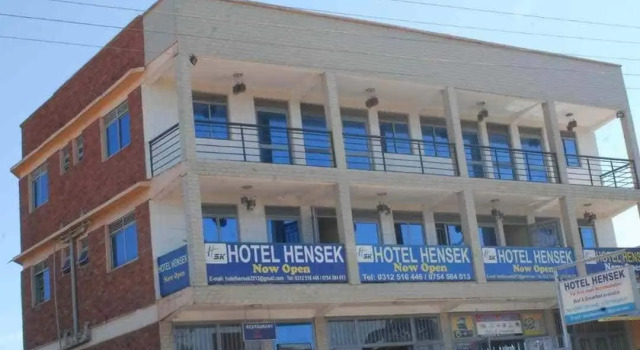 Hotel Hensek