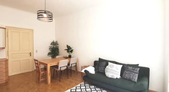 Апартаменты Modern & charming apartment with 2 bathrooms near city centre and main trainstation (Hauptbahnhof)