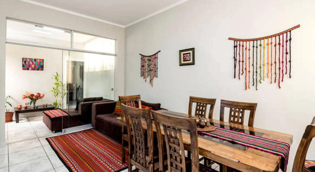Pier 242 Miraflores B&B, Забронировать Отель «постель и завтрак» Отели в центре Мирафлореса, в центре
