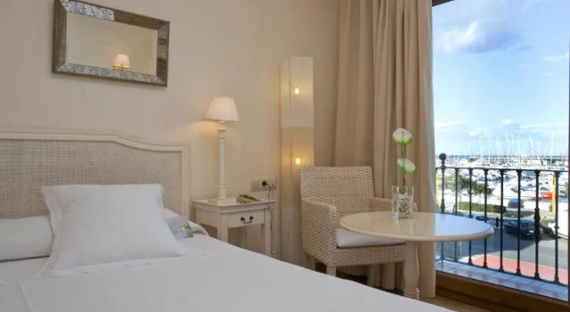 Двухместный номер Standard с балконом La Posada del Mar