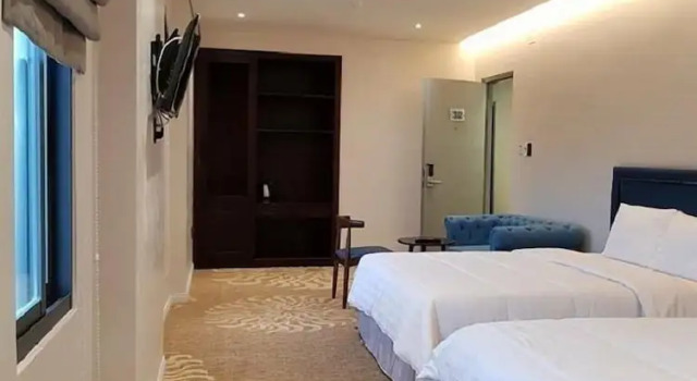 Семейный номер Standard Thu Trang Beachfront Hotel
