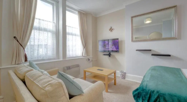 Apartment 4, Забронировать Апартаменты/квартира Пейнтон Девон, рядом с Goodrington Station