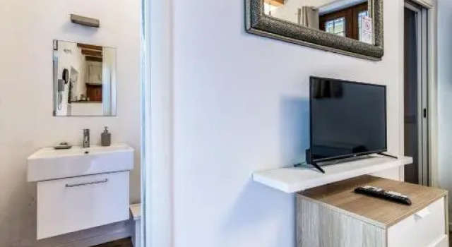 Secret Navigli Suite, Забронировать Отель Навильи Милан, рядом с Colonne di San Lorenzo