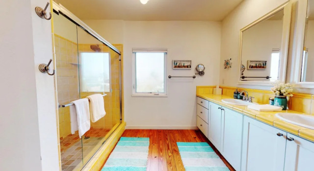The Mermaid Inn 4 Bedroom Townhouse, Забронировать Дом для отпуска Коттеджи Порт-Аранзас, Коттедж