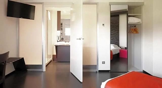 Номер Standard Hôtel Gardenia Bordeaux Est