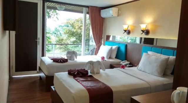 Superior Doppel Zimmer mit Bergblick Royal Hotel and Outbound Trawas