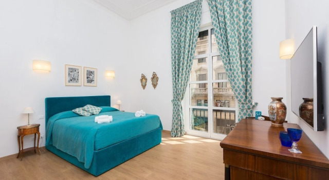 Апартаменты Luxury с 3 комнатами с балконом Prestigious Apartments Via Barberini