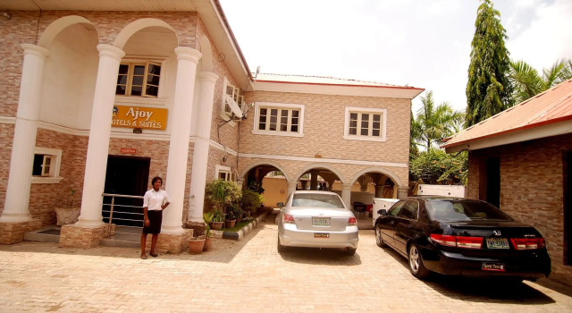 Ajoy Hotel And Suite, Prenota Hotel Hotel a Bwari con parcheggio, Parcheggio