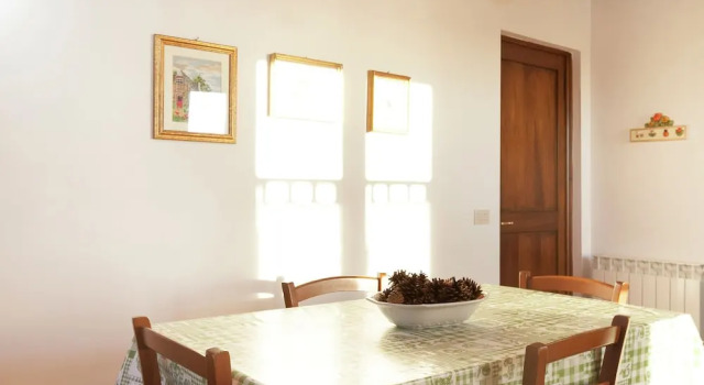 Well Kept Property With Garden With Lovely Panorama