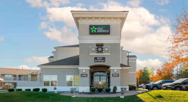 Extended Stay America - Kansas City - Lenexa - 87th St., Book Hotel Hoteller i Lenexa med pool, Swimmingpool