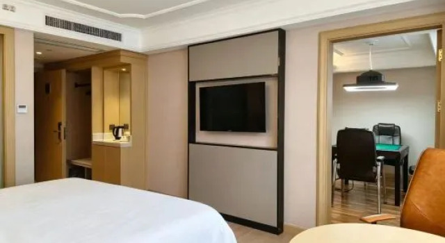 Люкс Deluxe c 1 комнатой Vienna Hotel -Yantian Harbor