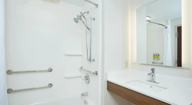 Номер Standard Holiday Inn Express & Suites Lebanon-Nashville Area by IHG