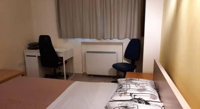 Apartment Sleeps 6 With Ensuite