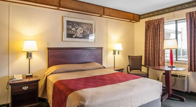 Номер Standard Broadway Inn Portland Downtown