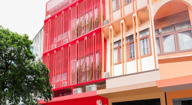 OYO 267 Chaba Poshtel, Rezervovat Hotel Hotely v Central Thailand s parkováním, Parkování
