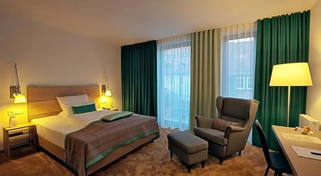 Hotel Stadtpalais, Забронировать Отель Лемго Teutoburg Forest, рядом с Замок Браке