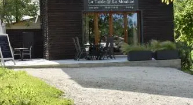 La Mouline, Book Hotel Hoteller i Belveze med pool, Swimmingpool
