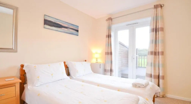 17 Tollgate Cottages