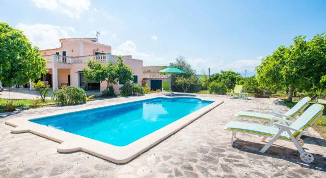 Вилла с 2 комнатами Villa Sa Fonera