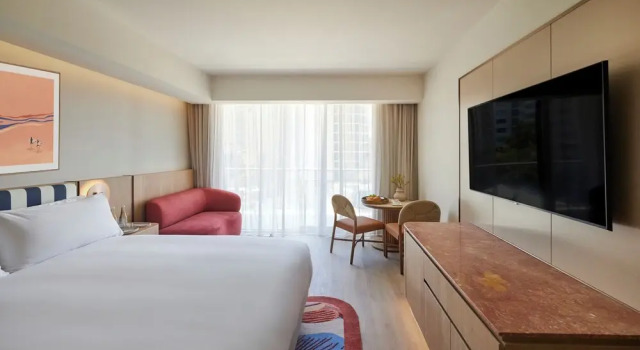 Двухместный номер Standard с балконом Avani Mooloolaba Beach Hotel