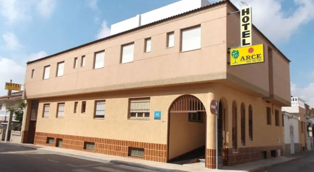 Hotel Arce