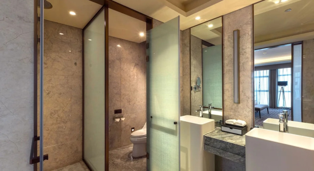 Люкс Superior Ramada Plaza by Wyndham Changsha Wangcheng