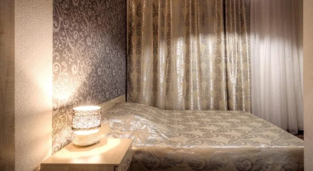 Fishka Living Quarters, Rezerwuj Hotel Airport 