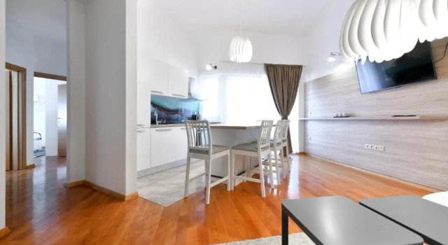 Апартаменты Bellevue Hill apartment