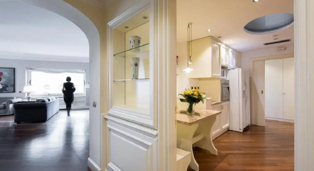 47Luxury Suites - Colosseo, Забронировать Отель Рионе Монти Рим, рядом с Piazza della Madonna dei Monti