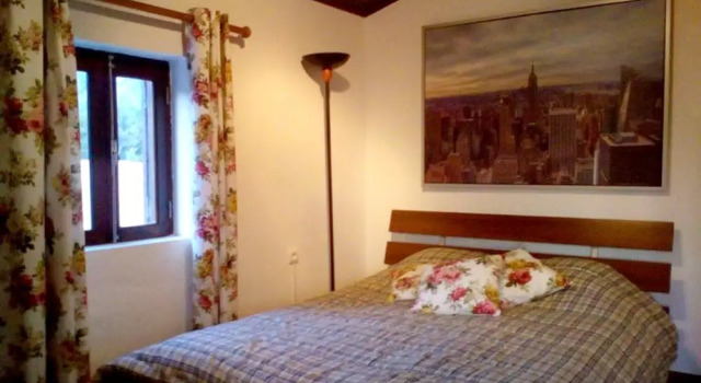 House With 2 Bedrooms in Góis, With Wonderful Mountain View, Enclosed Garden and Wifi, Prenota Hotel Hotel a Alentejo con parcheggio, Parcheggio