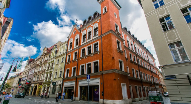 Palazzo Rosso Old Town, Забронировать Отель Отели Познани с парковкой, рядом с Jesuit Collegium, Парковка